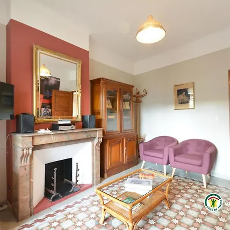 Apartment Le Logis De La Tour